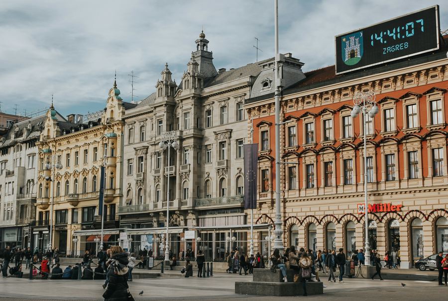 Zagreb - Plaza Ban Jelačić