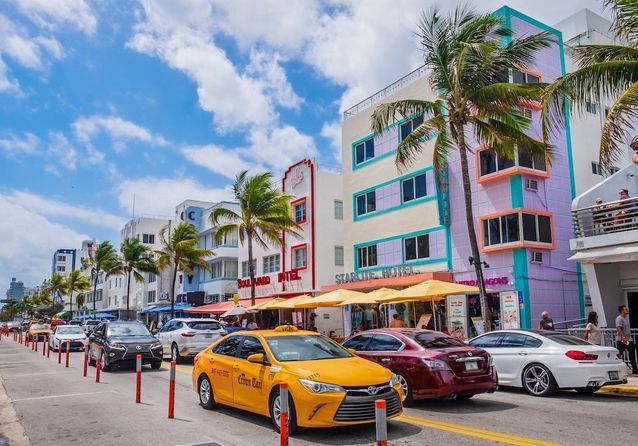 Une-ville-une-architecture-Miami-et-le-style-Art-Deco