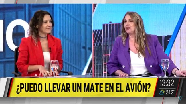 ¿Se puede tomar mate arriba del avión?